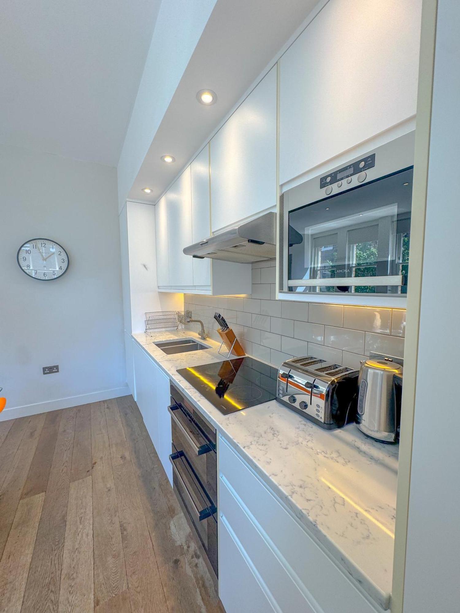 Whitfield Street Apartments ロンドン エクステリア 写真